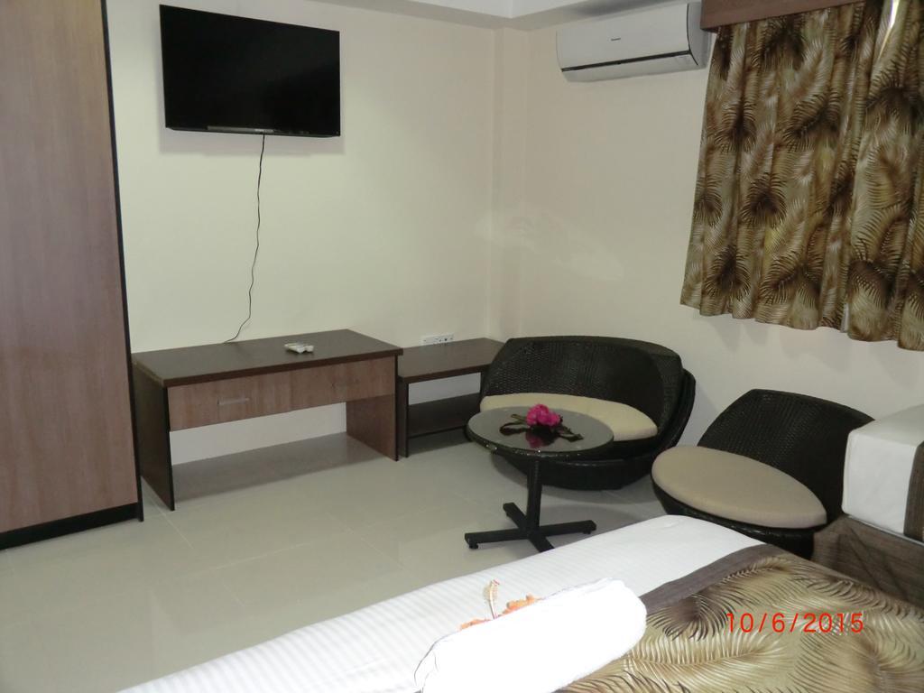 Grand Melanesian Hotel Nadi Exterior photo
