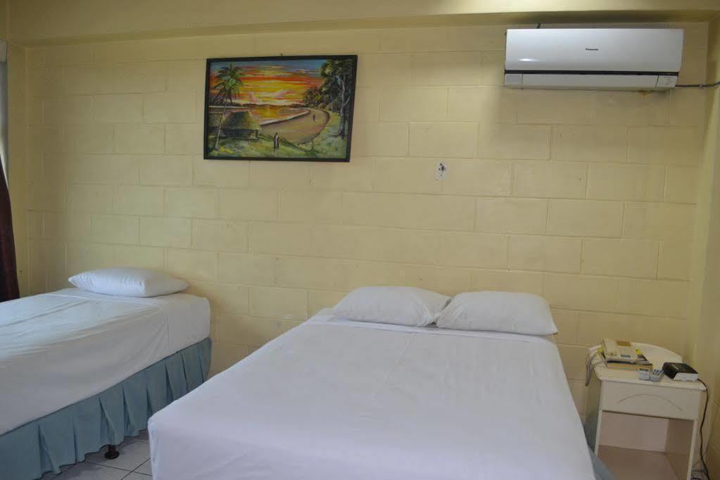 Grand Melanesian Hotel Nadi Exterior photo